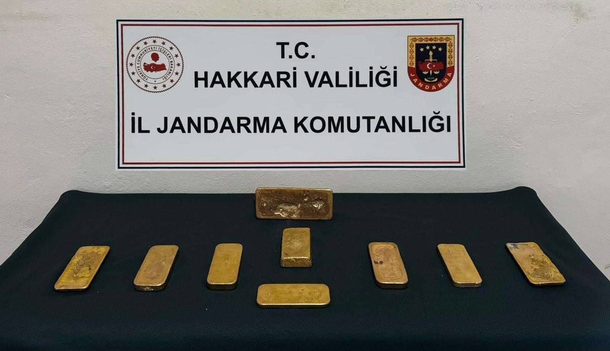 Hakkari’de piyasa değeri 37 milyon TL olan külçe altın ele geçirildi