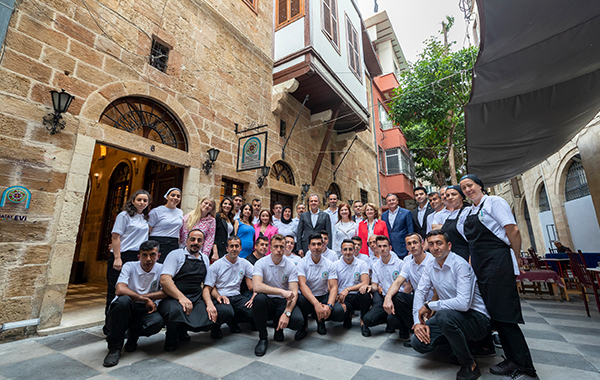 Mersin - Hatay dayanışması gastronomiyle büyüyor