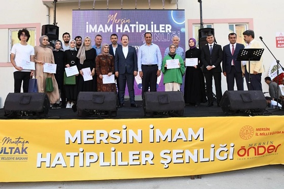 İmam Hatip Şenliği Düzenlendi