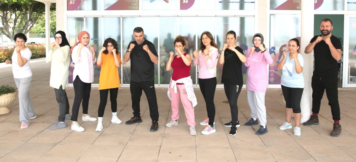 BÜYÜKŞEHİR ÇALIŞAN KADINLAR İÇİN KRAV MAGA KURSU AÇIYOR