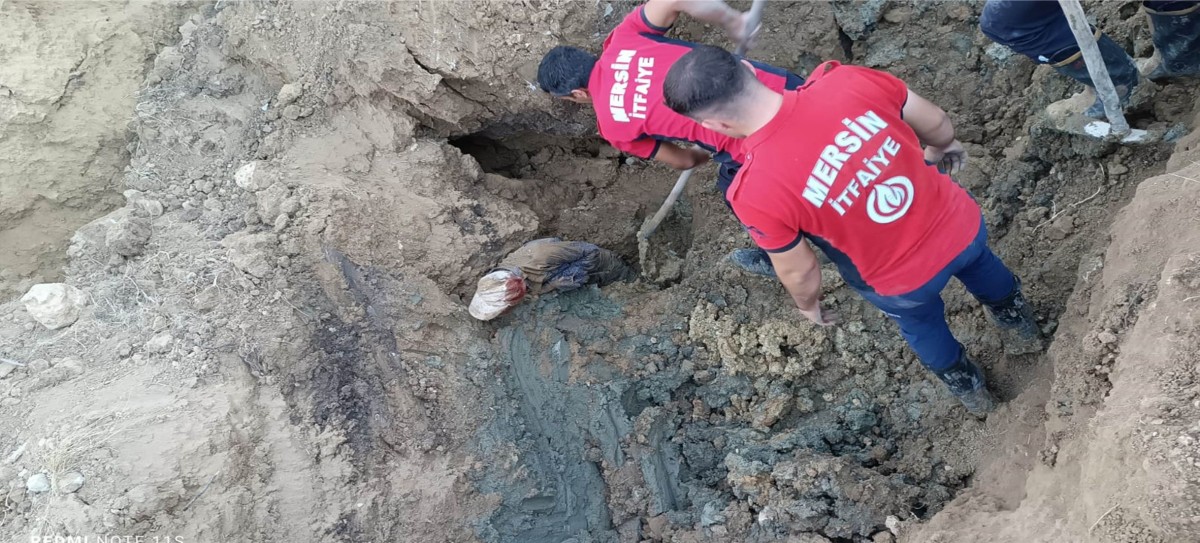 SU KUYUSU AÇMAYA ÇALIŞAN 2 KİŞİ GÖÇÜK ALTINDA KALARAK ÖLDÜ  