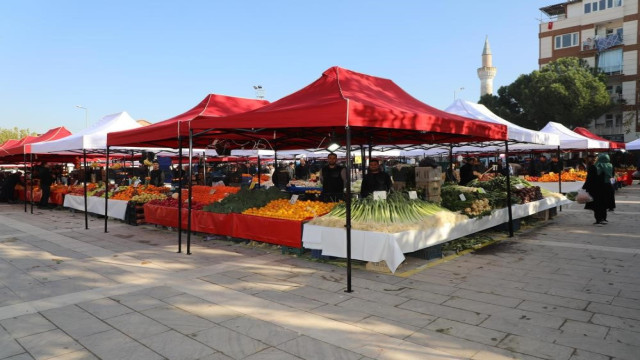 Arife günü Manisa’da kurulacak pazar yerleri belli oldu