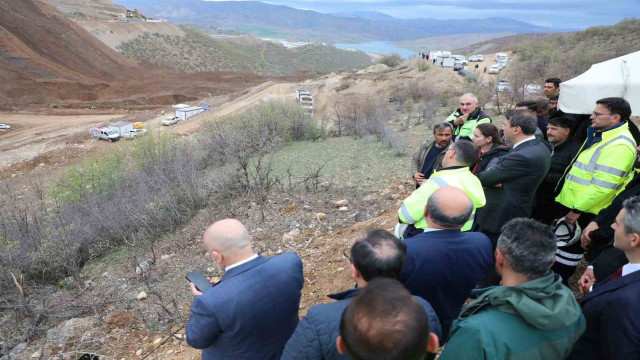 Bakan Bayraktar, İliç’te çalışmaları inceledi