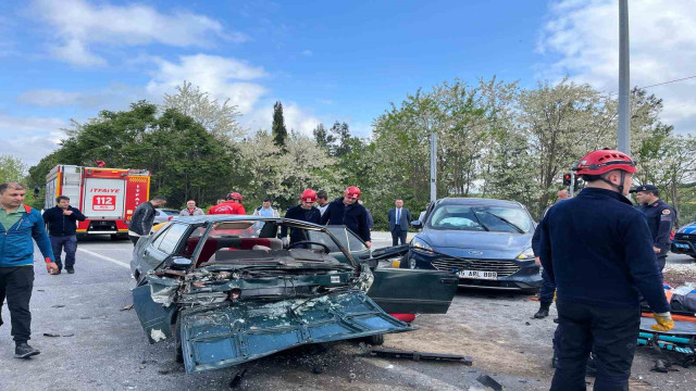 Balıkesir’de trafik kazası: 1 ölü 5 yaralı