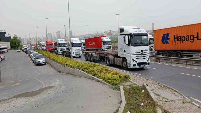 Beylikdüzü’nde tır kornaları mahalleliyi isyan ettirdi