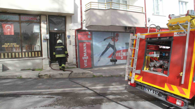 Beyşehir’de korkutan ev yangını