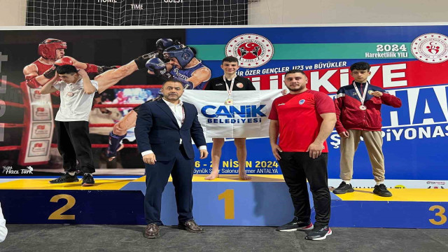 Canikli muaythai sporcusu Yiğit Keskin, Türkiye şampiyonu oldu