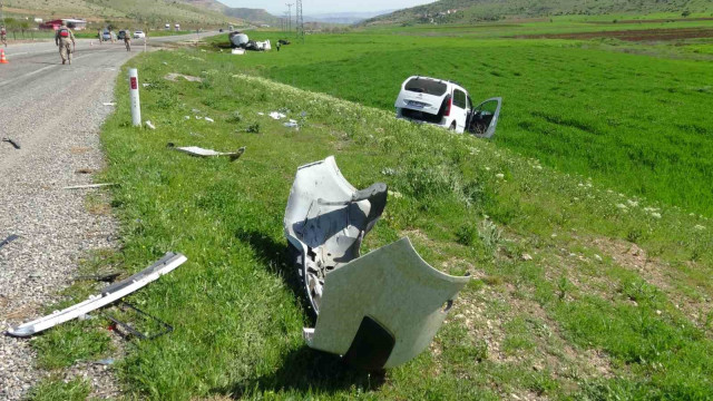 Gercüş’te zincirleme trafik kazası: 6 yaralı