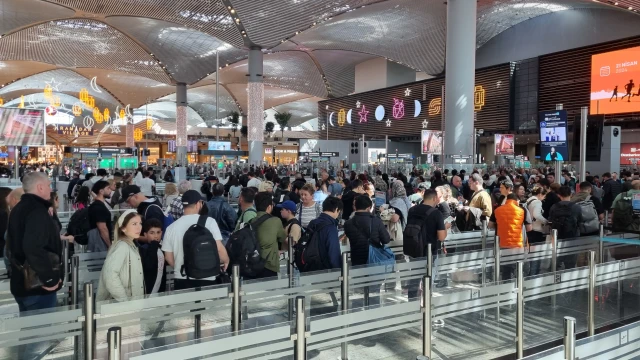 İstanbul Havalimanı'nda bayram tatili yoğunluğu