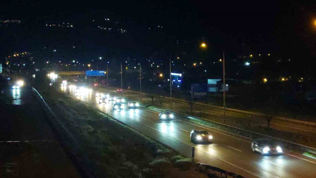 İstanbulluları yoğun bir gece bekliyor: Akın akın dönüyorlar