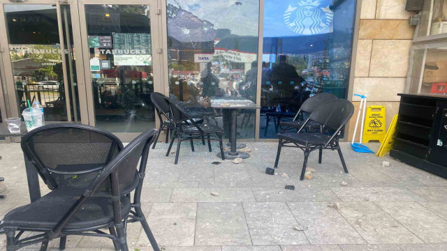 Kahramanmaraş’ta Starbucks’a taşlı silahlı saldırı: 1 yaralı