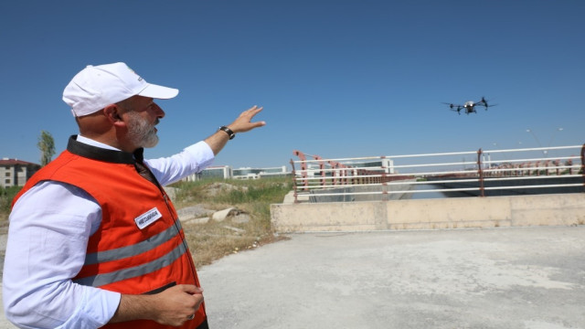 Kocasinan, drone ile tüm açık alanları ilaçlıyor