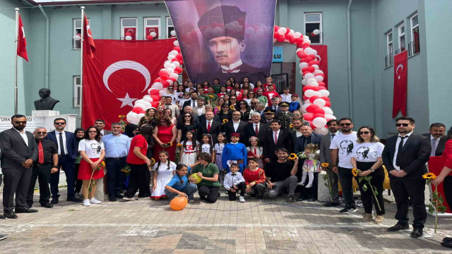 Köyceğiz’de 23 Nisan Ulusal Egemenlik ve Çocuk Bayramı coşkuyla kutlandı