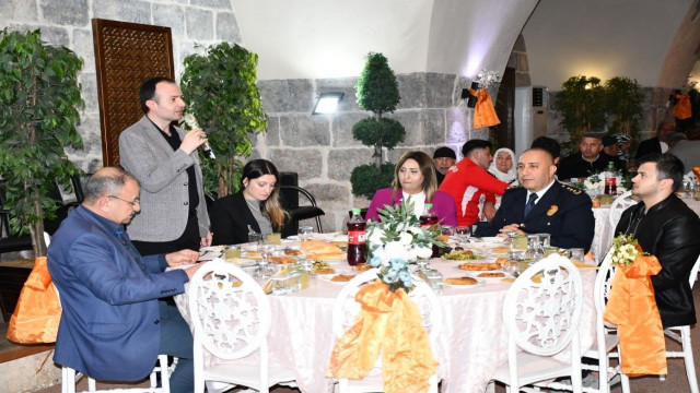 Payas’ta şehit ve gazi aileleri iftar sofrasında buluştu