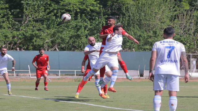 TFF 3. Lig: Efeler 09 SFK: 1 - Anadolu Üniversitesi: 1