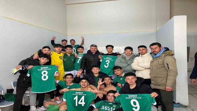 U18 final maçının şampiyonu Şuhut Belediye Hisarspor