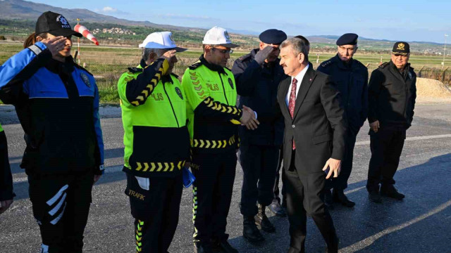 Vali Ergün, bayram arifesinde trafik denetimine katıldı