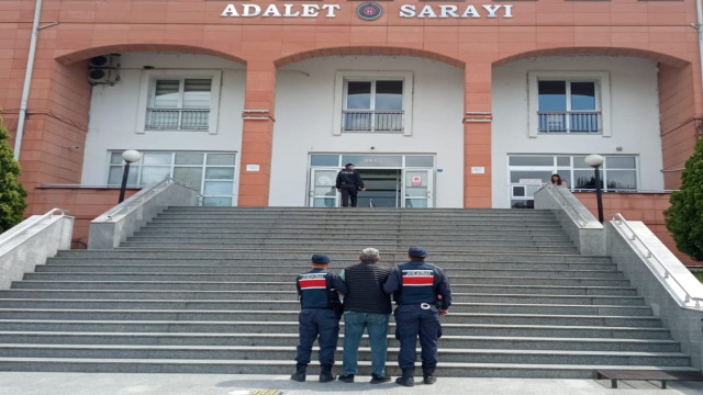 10 yıl 10 ay hapis cezası ile aranan şahıs jandarma ekiplerince yakalandı