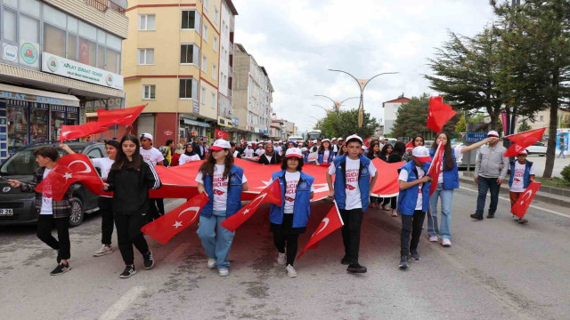 Ahlat’ta 19 Mayıs coşkusu