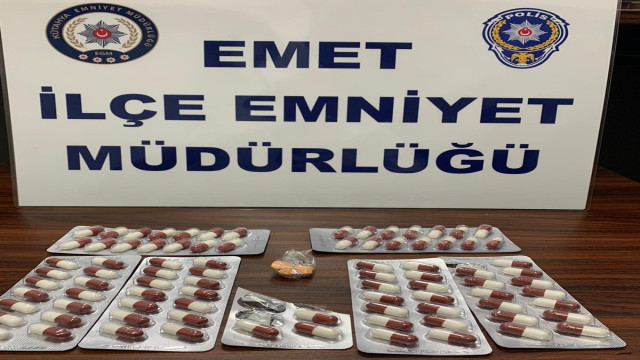 Emet’te uyuşturucu operasyonu: 2 kişi tutuklandı