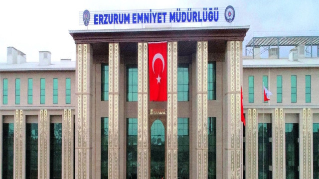 Erzurum Emniyet Müdürlüğü’nde FETÖ operasyonu