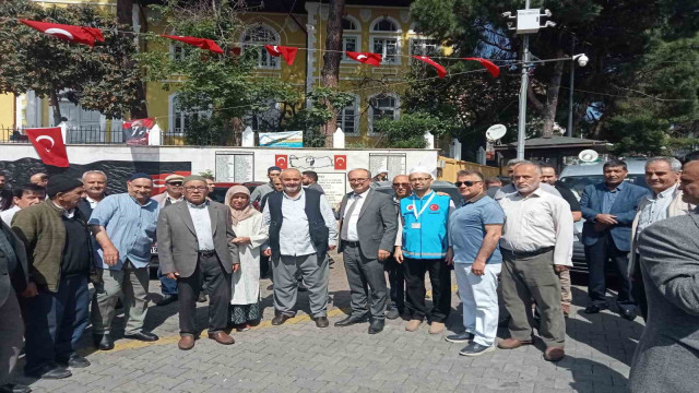 Hac kafilesi dualarla uğurlandı