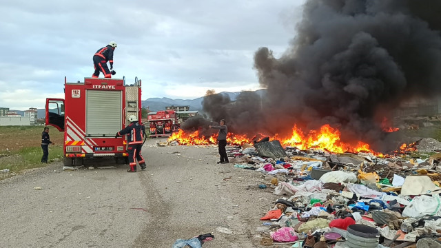 Hurdacılar sitesinde korkutan yangın