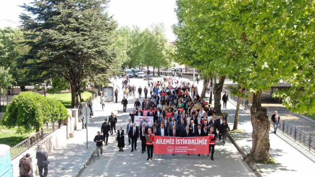 Kastamonu’da ”aile” için farkındalık yürüyüşü