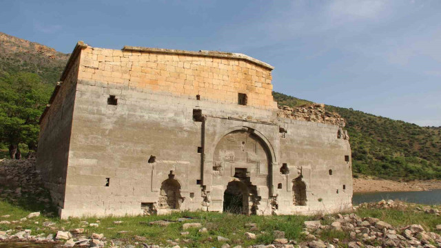 Keban Baraj Gölünde bir ilk: Su üzerinde 9 saatte 200 kilometre yol yaptılar