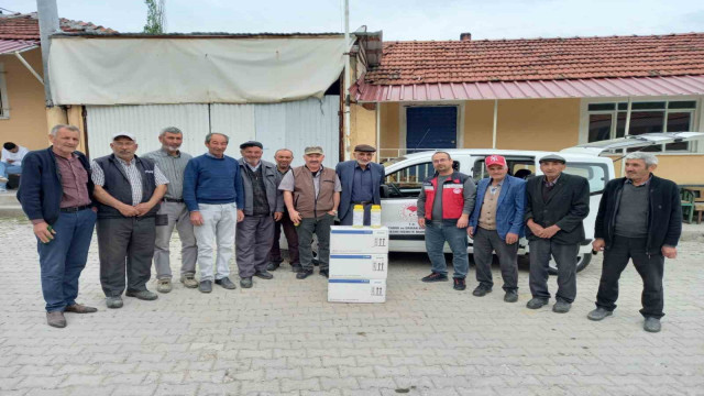 Kütahya’da çiftçilere Nohut Antraknozu hastalığına karşı ücretsiz ilaç dağıtıldı