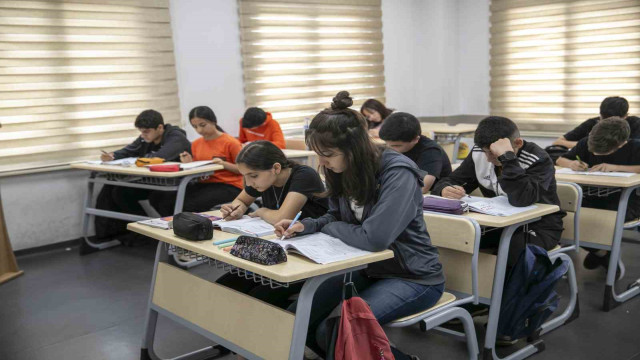 Mersin’de öğrencilerin sınav kaygısını aşmaları için destek veriliyor