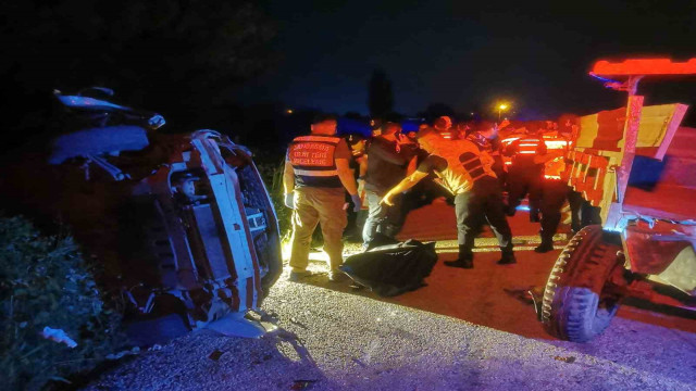 Osmaniye’de 3 araçlı zincirleme kaza: 1 ölü, 2 yaralı