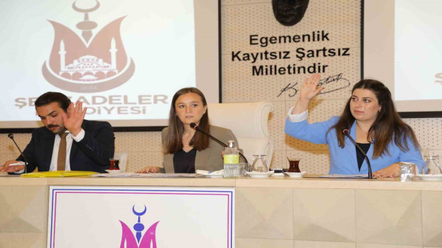 Şehzadeler Belediye meclisi Başkan Durbay’a borçlanma yetkisi verdi