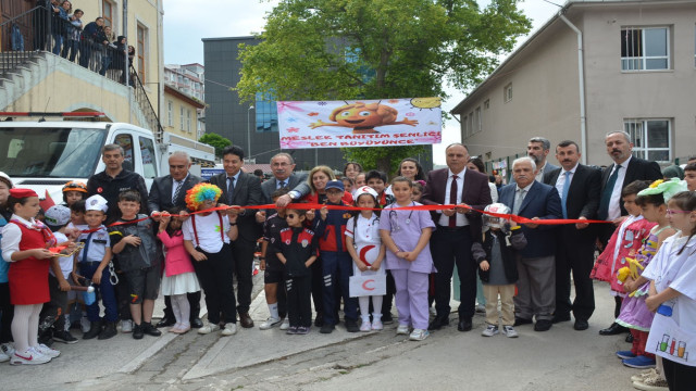 Sinop’ta “Ben Büyüyünce” adlı meslek tanıtım şenliği