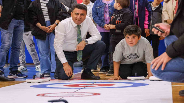 Vali Şefik Aygöl’ün de katıldığı oyunlar renkli görüntülere sahne oldu