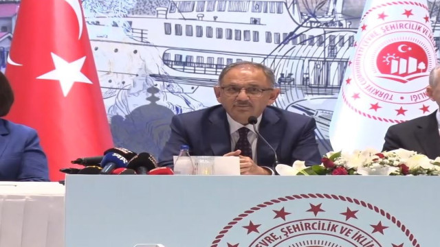 Bakan Özhaseki: “Amacımız Marmara Denizi’ni eski günlerine elbirliğiyle kavuşturabilmek”