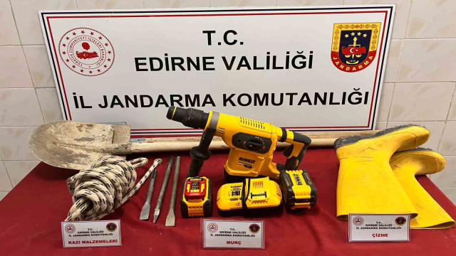 Edirne’de kaçak kazı yapan şüpheli suçüstü yakalandı