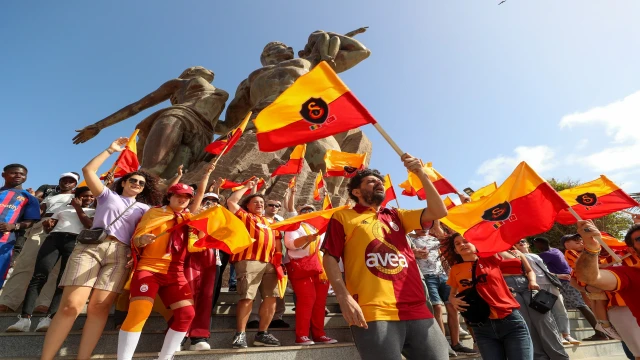 Galatasaray’ın şampiyonluk coşkusu Afrika’da da sürüyor