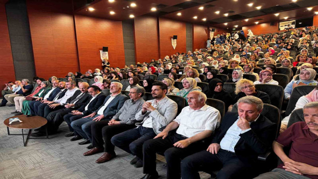 ”Hayat Boyu Öğrenme Hanımeli Sergisi” Güngören’de açıldı