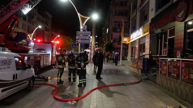 İş yerindeki fritözden yangın çıktı