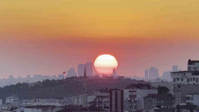 İstanbul’da gün batımı manzarası hayran bıraktı