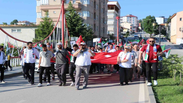 Kavak’ta ’Özgür Filistin’ yürüyüşü