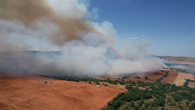 Kula’daki orman yangını kontrol altına alındı