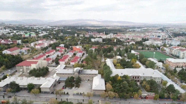 Milli Savunma Bakanı Güler, Erzurum heyetini kabul etti