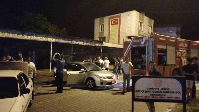 Osmaniye’de oto galeride korkutan yangın