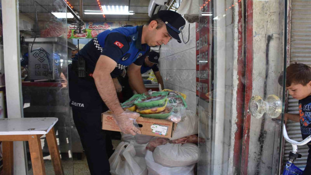 Şahinbey Belediyesi zabıta ekipleri vatandaşın sağlığı için çalışıyor