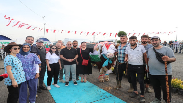 Sultangazi’de ”En Güzel Kurbanlık” yarışması düzenlendi