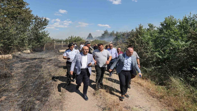 Valilikten Bursa’daki yangınla ilgili açıklama: ”Karadan ve havadan yangını söndürmek için seferber olduk”