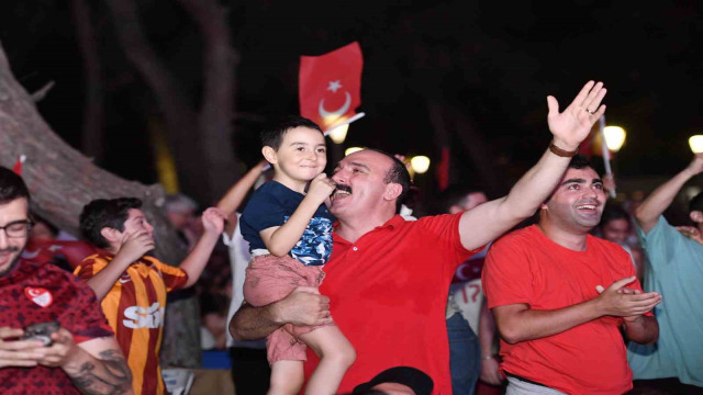 Antalya’da Türkiye-Avusturya maçı dev ekranda izlenecek