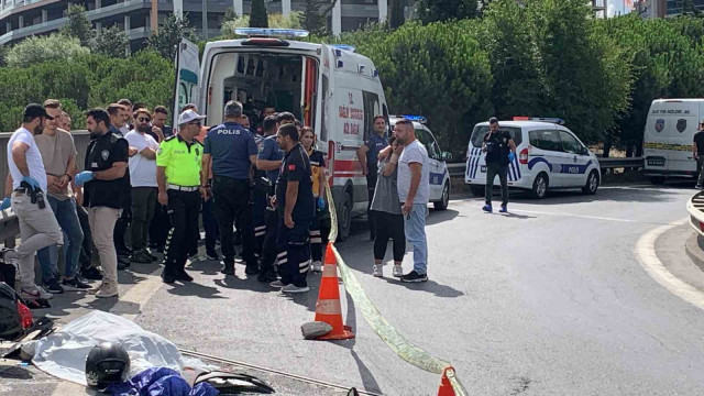 Bağcılar’da motosikleti ile kaza yapan polis memuru hayatını kaybetti